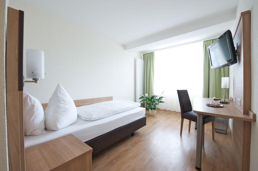 Hotel Zur Riss Біберах-на-Рісі Номер фото