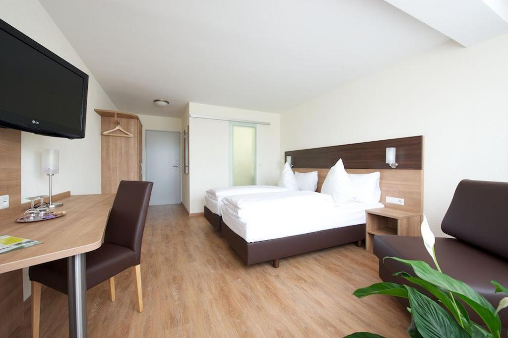 Hotel Zur Riss Біберах-на-Рісі Номер фото